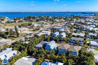 Crosswind Cottage managed by Beach Retreats - Holmes Beach - 6