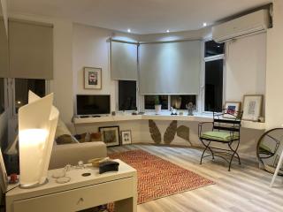Departamento en calle Arístides, mejor zona turística - 4