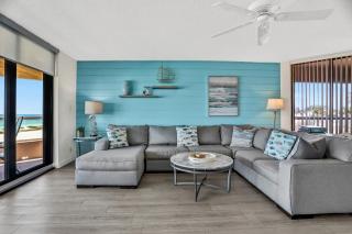 Crescent Beach Club I 4G - 5