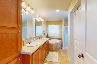 Charming Mt Rose Retreat - South Lake Tahoe - 5