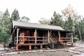 The Gully - Dreamy Cabin on Acres of Outback Charm - Mudgee - 1
