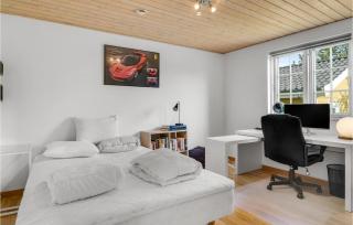 Pet Friendly Home In Ebeltoft With Wifi - 4