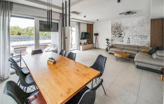 4 Bedroom Stunning Home In Nova Vas - 7