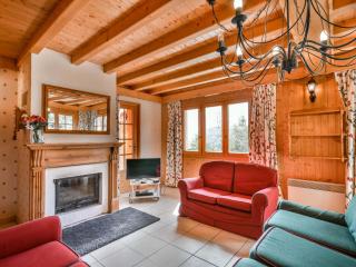 Chalet Herisson - 9 pers - À 100m du Lac des Ecoles et 300m des pistes - FR-1-685-68 - Les Gets - 9