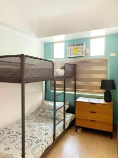 Beautiful Minimalist 2BR Condo in Aurora Gardens San Juan City near Greenhills - 5
