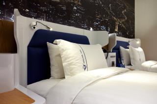 Airline Inn Green Park Way - Taichung - 3