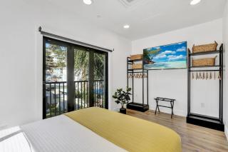 Newly Built Modern Home w Ocean View Rooftop Deck - 4