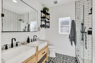 Newly Built Modern Home w Ocean View Rooftop Deck - 3