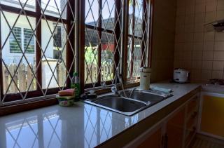 Log Cabin House - Lutong - 2