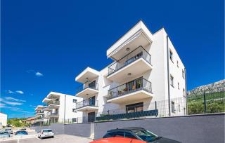 Awesome Apartment In Kastel Kambelovac - Kaštela - 9