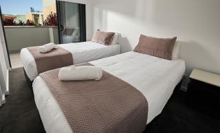 Quattro On Young - 9