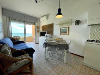 Gorgeous seaview apartment - Beahost Rentals - Porto Santa Margherita di Caorle - 9