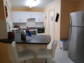 2BR house in West Lamington - Kalgoorlie - 2