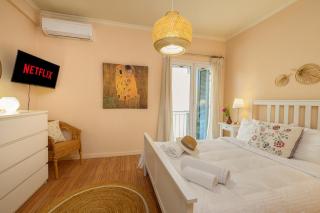 Meraki Downtown Apartment - Agios Rokkos - 6