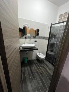 Nathan House,Teano - Rome - 7