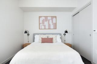 Belltown Studio w Gym Rooftop Sun Deck SEA-70 - 2