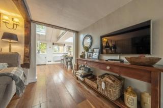 Well Green Cottage - 2