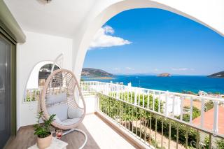 Endless Blue - Porto Rafti - 0