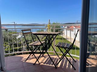 Apartments Roko - Turanj - 0