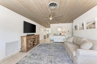 Chasing Waves managed by Beach Retreats - Holmes Beach - 2