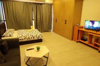 BS1513A- KLIA- SELF CHECK-IN - WI-FI- NETFLIX- PARKING - BELL SUITES- SEPANg, 5072 - Sepang - 0
