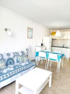 BLU APARTMENT, WIFI FREE POOL VIEW - Costa Del Silencio - 3