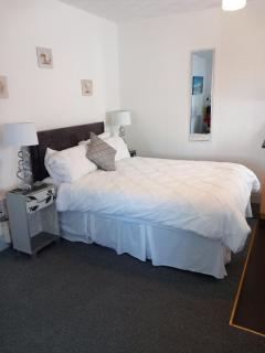 Carron House Holiday Apartments - Skegness - 5
