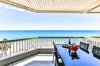 MAGNÍFICO APARTAMENTO - primera línea de mar - Calafell - 9