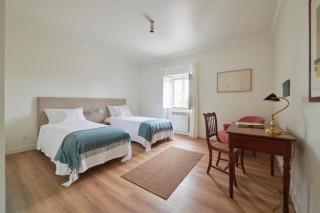 Luxury Farmhouse with Swimming Pool, By TimeCooler - Sobral de Monte Agraço - 4