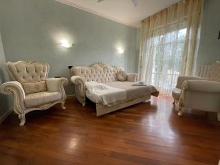 White House - Lainate - 2