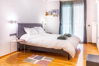 A stylish space, with an artsy Athenian feel - Athene - 7