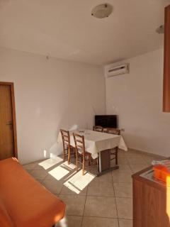 Apartmani Biskup - Dugi Rat (Punta Lunga) - 7