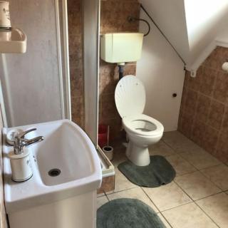 Anna és Sára Apartman - Balatonboglár - 4