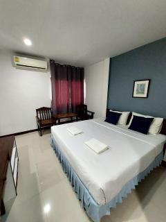 Traveller Inn Hotel - Chiang Mai - 4