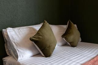 Digbeth City Centre Apartment Sleeps 12 Opposite Coach Station - Birmingham - 8