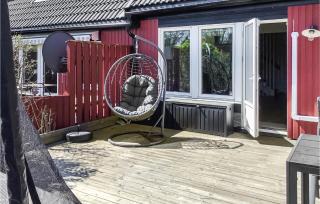 Lovely Home In Täby With Wifi - Täby - 9