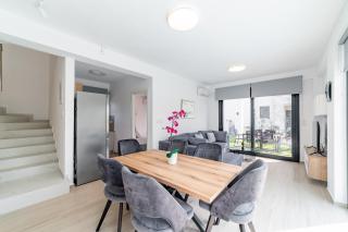Thalassa & Thalassa Prive Residential Complex - 5