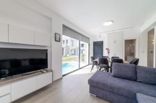 Thalassa & Thalassa Prive Residential Complex - 4