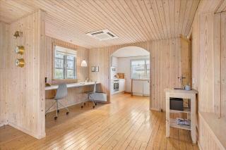 Lovely Holiday Home On The Beach At Tørresø - Otterup - 1