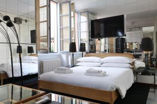Elegant Terrace Suite - Milan - 2