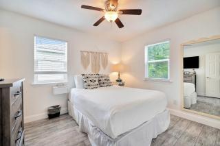 Surf Inn - Port Aransas - 7