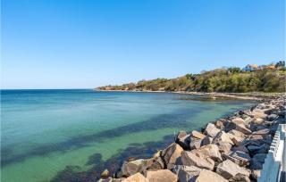 Beach Front Home In Hasle - Hasle - 8