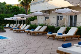 Ipsos Di Mare - Corfu-stad - 7