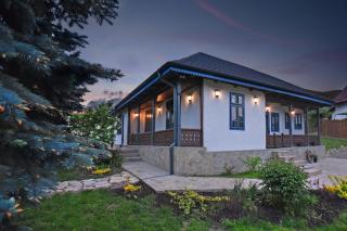 MAGNETIC HOUSE - Târgu Ocna - 0