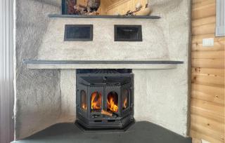 4 Bedroom Cozy Home In Reinli - 6