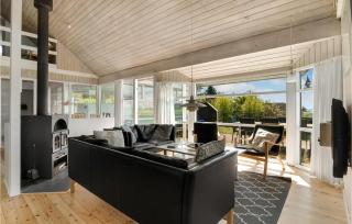 Stunning Home In Knebel With Sauna - 7