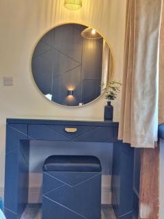 Wesley Chapel- Cyanacottages - Whitby - 3