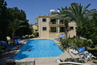 Odysseas & Eleni Hotel Apartments - 0