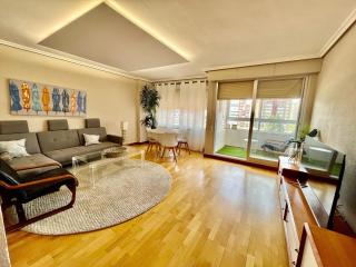 Atuaire Home Agradable Apartamento en el Centro de Burgos PARKING INCLUIDO - Burgos - 0