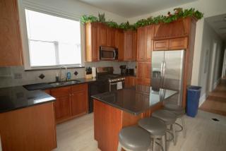 City Villa Sleeps 10-20 Free TV & Parking - Chicago - 3